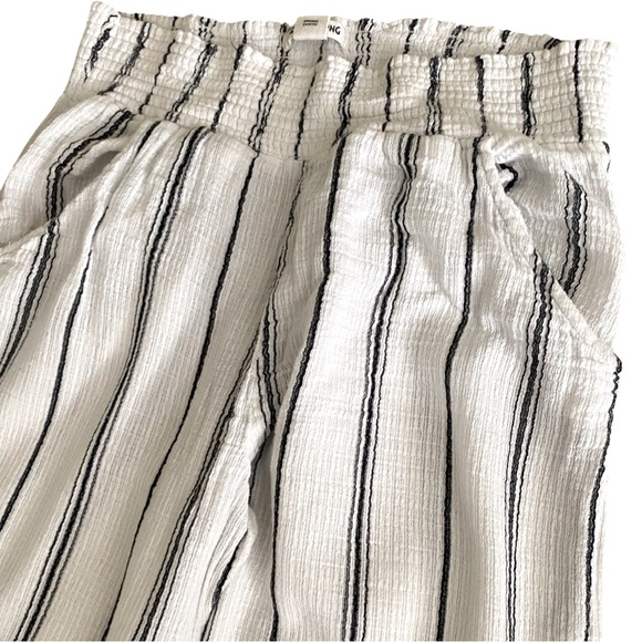 BILLABONG Women’s Beach Pants Large Cotton Gauze Wide Leg Smocked Elastic Waist - Picture 3 of 6